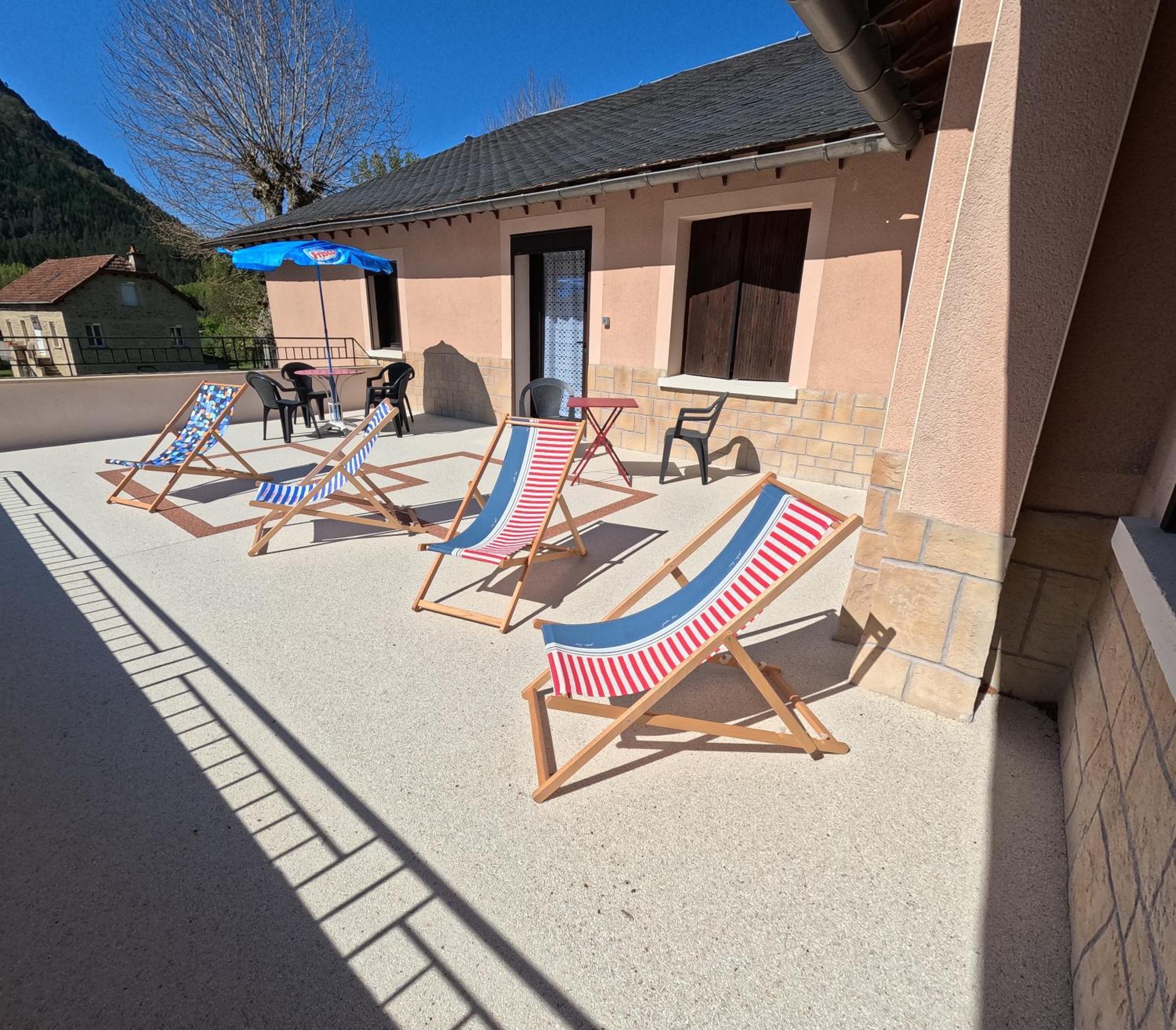 Studio Gites Au Pont De La Gineze Barjac (Lozere) Exterior foto